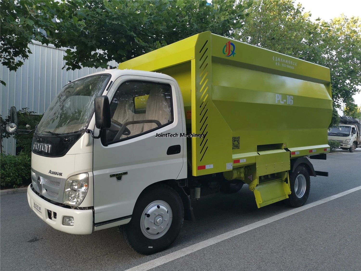 cow bedding spreader cow bedding spreader