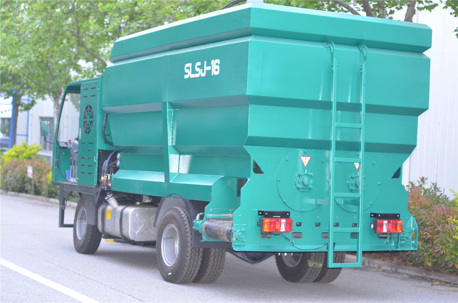 16m³ Leftover Feed Collector