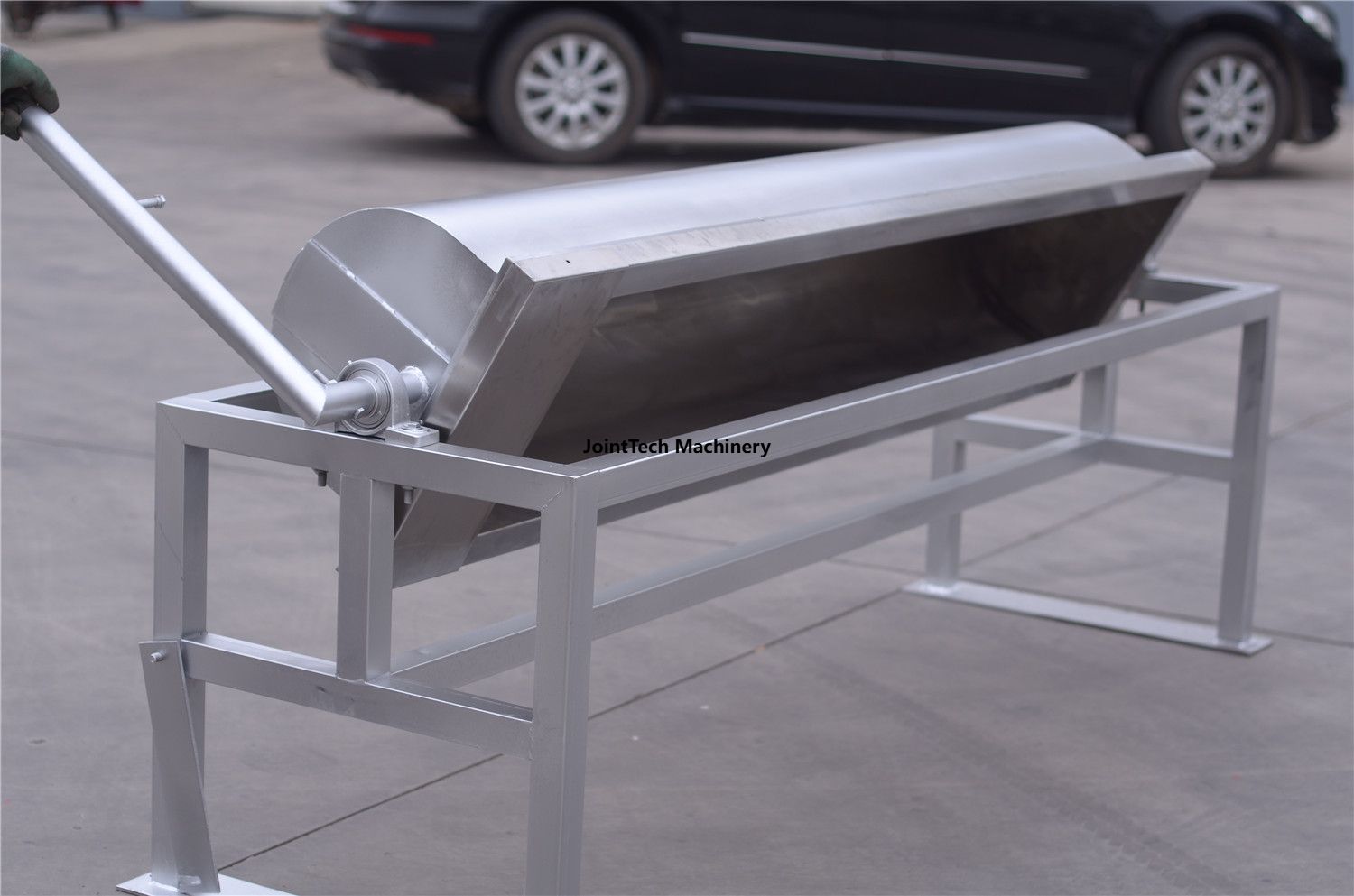 Rotating Type Automatic Water Replenishing Drinking Trough