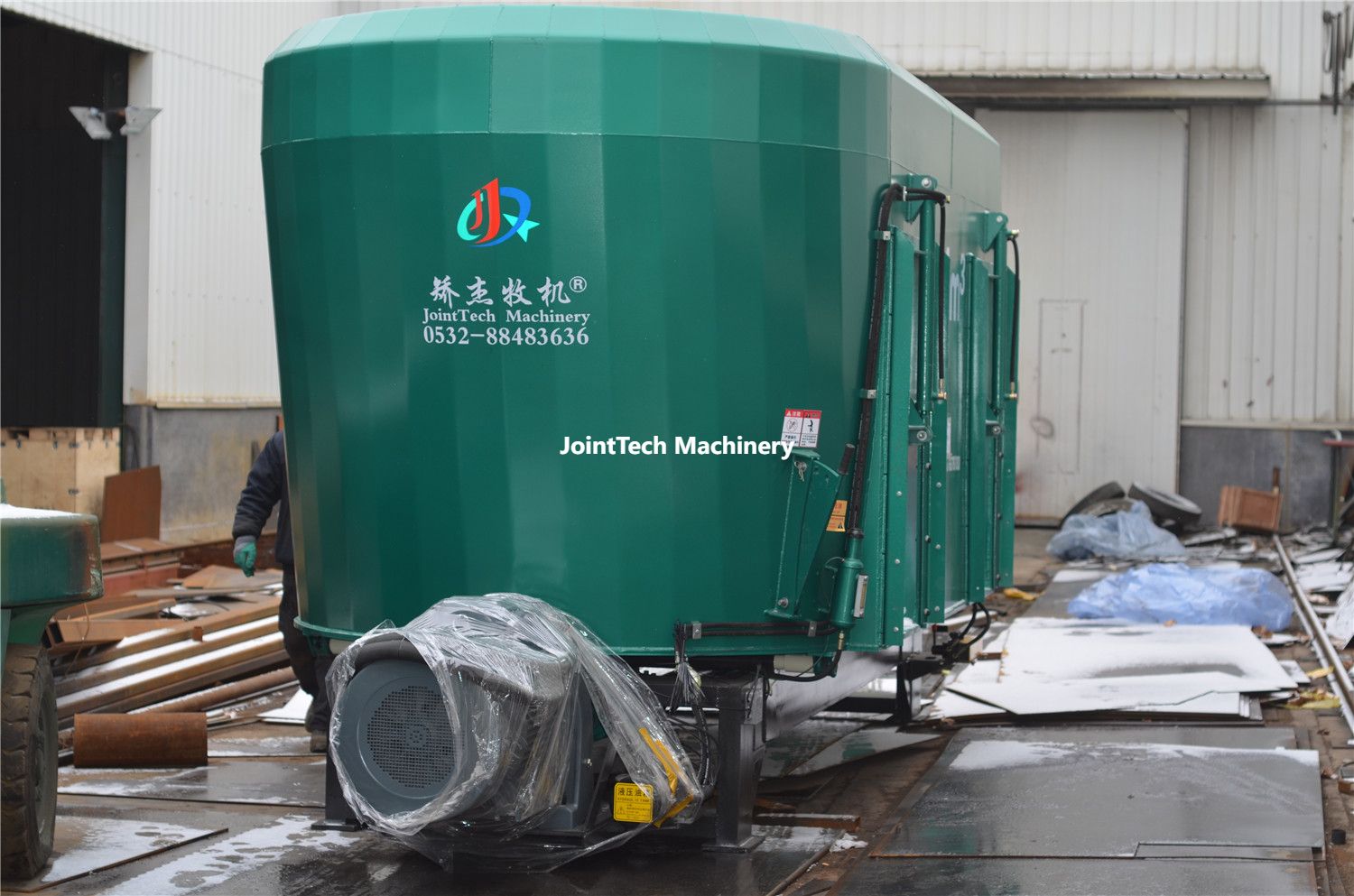 Double Augers Vertical Stationary TMR Mixer 