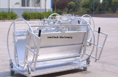 Hoof Trimming Chutes Vs. Manual Hoof Care: Which Is Better for Your Farm?