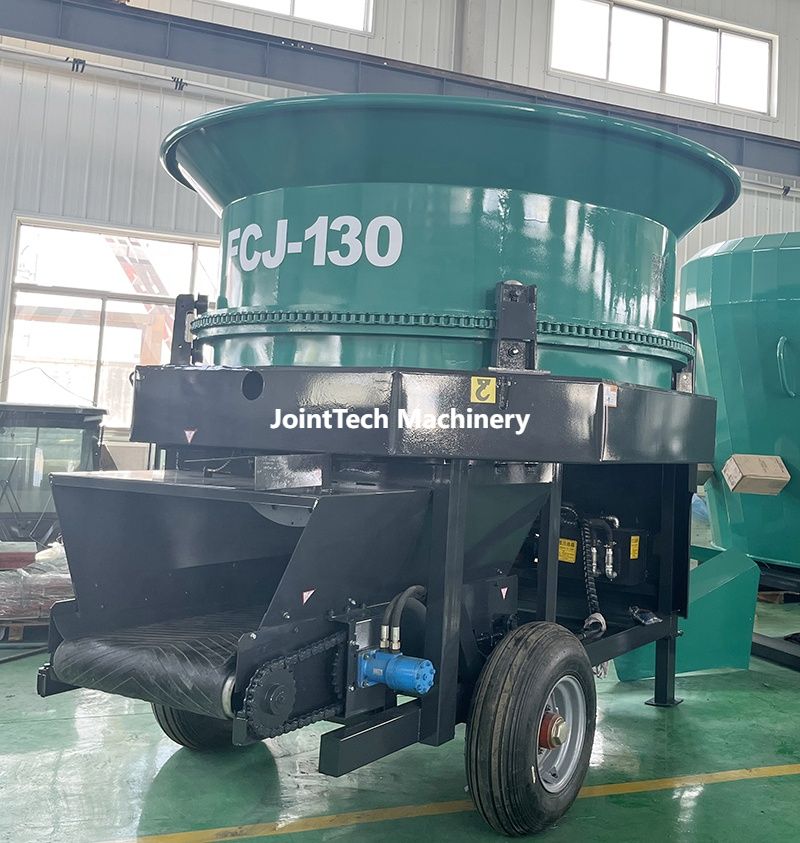 High Efficiency Hay Bale Crusher Goat And Cow Farming Equipment Straw Grinder Grass Chopper for Livestock Farm Feeding