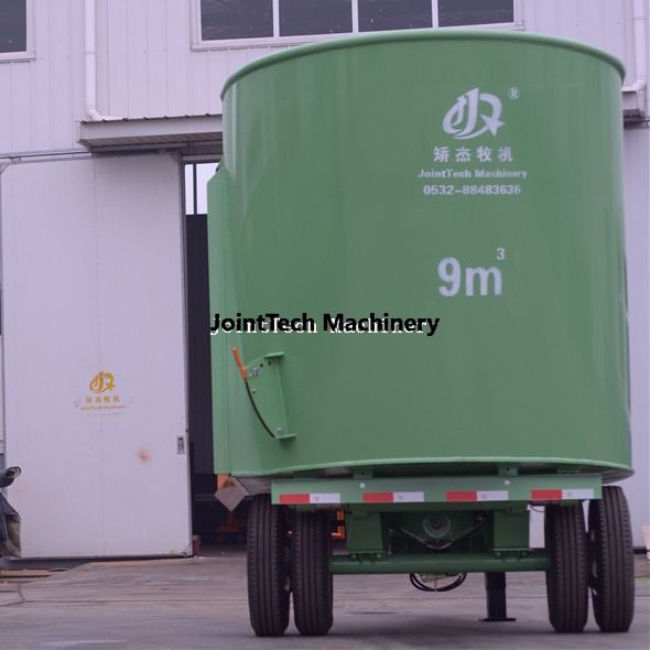 9m³ Tractor Trailed Feed Mixer for Efficient Mixing