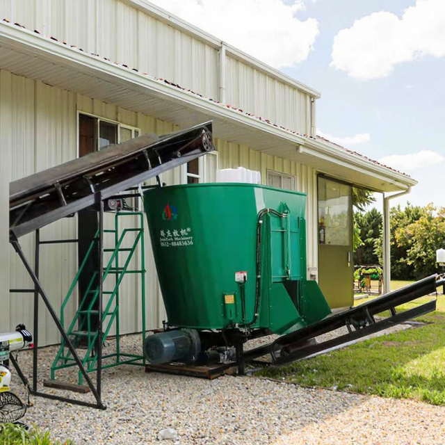 3-5 CBM Single Auger Stationary TMR Mixer