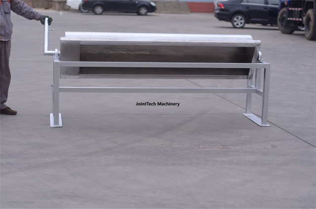 Rotating Type Automatic Water Replenishing Drinking Trough